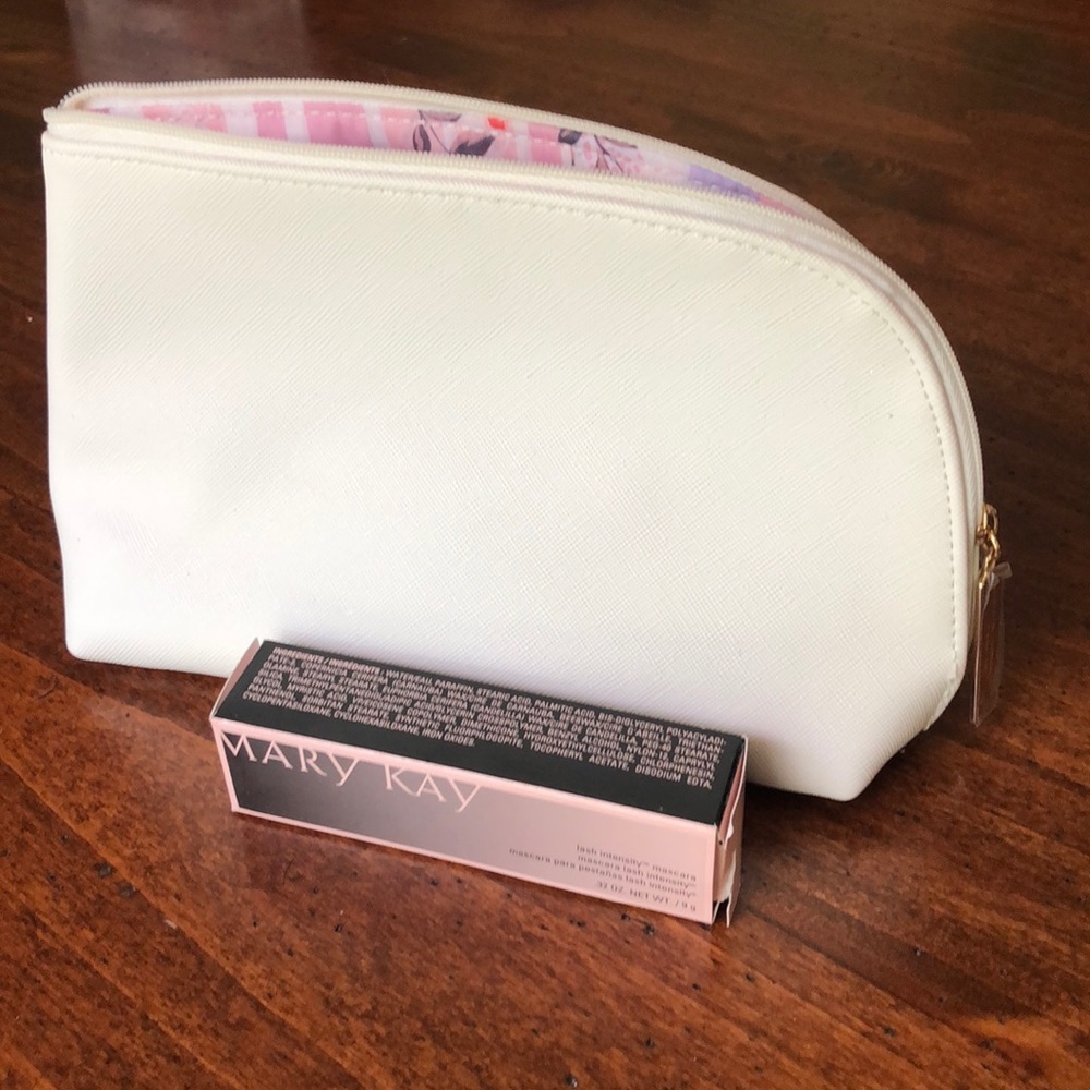 MaryKay lash intense mascara with makeup bag.